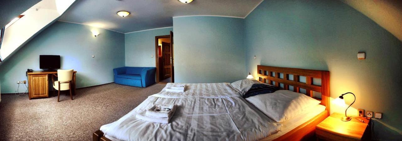 Hotel Farma Vysoka Chrastava Buitenkant foto